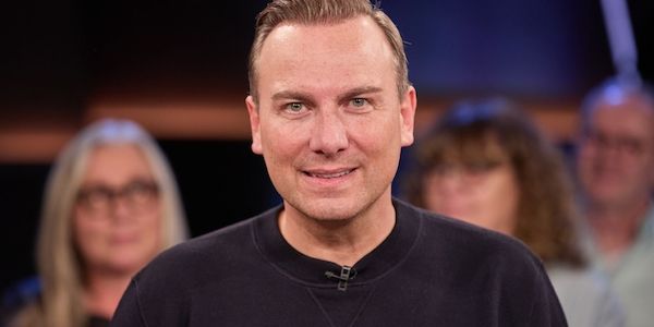 Spitzenkoch Tim Raue eröffnet neues Restaurant im Berliner-Fernsehturm