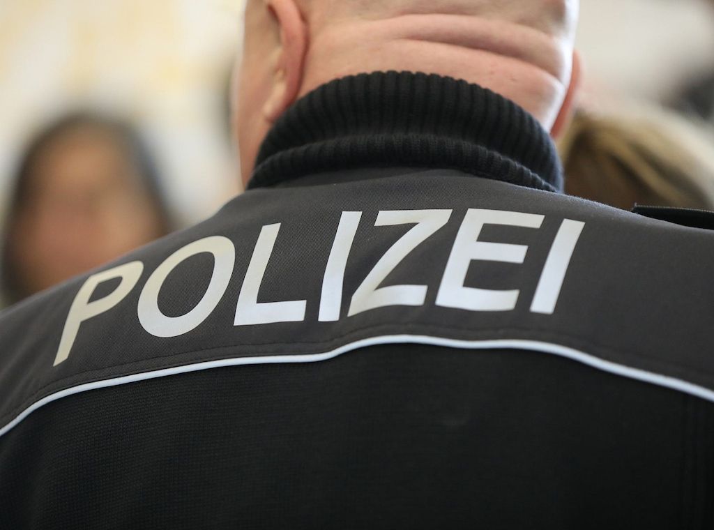 Streifenwagen in Stuttgart-West in Brand geraten