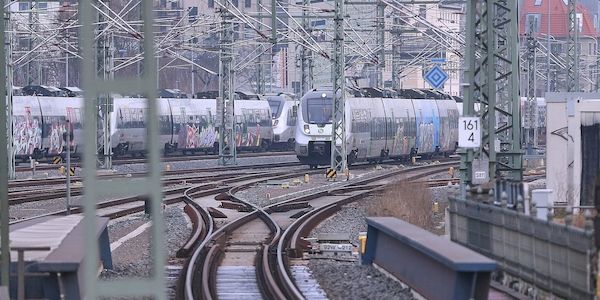 Bundespolizei in Leipzig warnt vor gefährlichem Trainsurfen