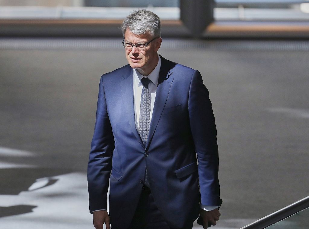 Verkehrsminister Schnieder steht zu Ja zum Deutschlandticket