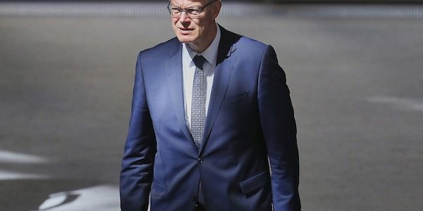 Verkehrsminister Schnieder steht zu Ja zum Deutschlandticket