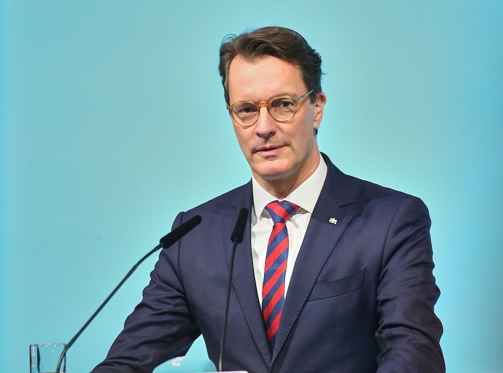 Wüst hält Debatte über Kanzlerwahl für überzogen