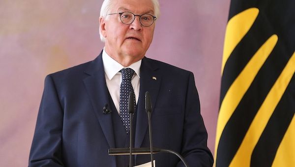 Linke rät Steinmeier von "bloßem Freundschaftsbesuch" in Israel ab