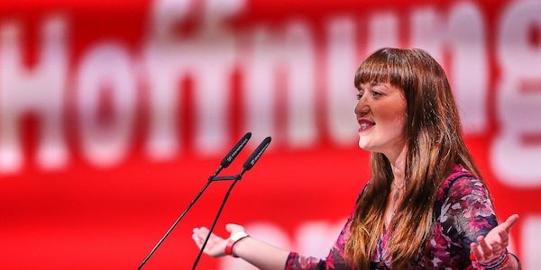 Reichinnek: Kapitalismus hat mit Demokratie rein gar nichts zu tun