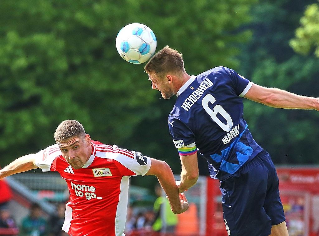 1. Bundesliga: Heidenheim triumphiert - Bochum und Kiel steigen ab