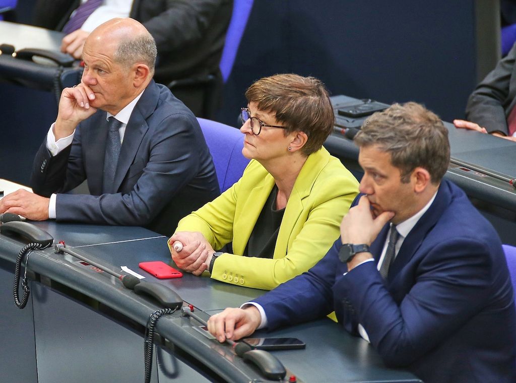 Klingbeil sieht Schaden in Koalition durch Wahlschlappe