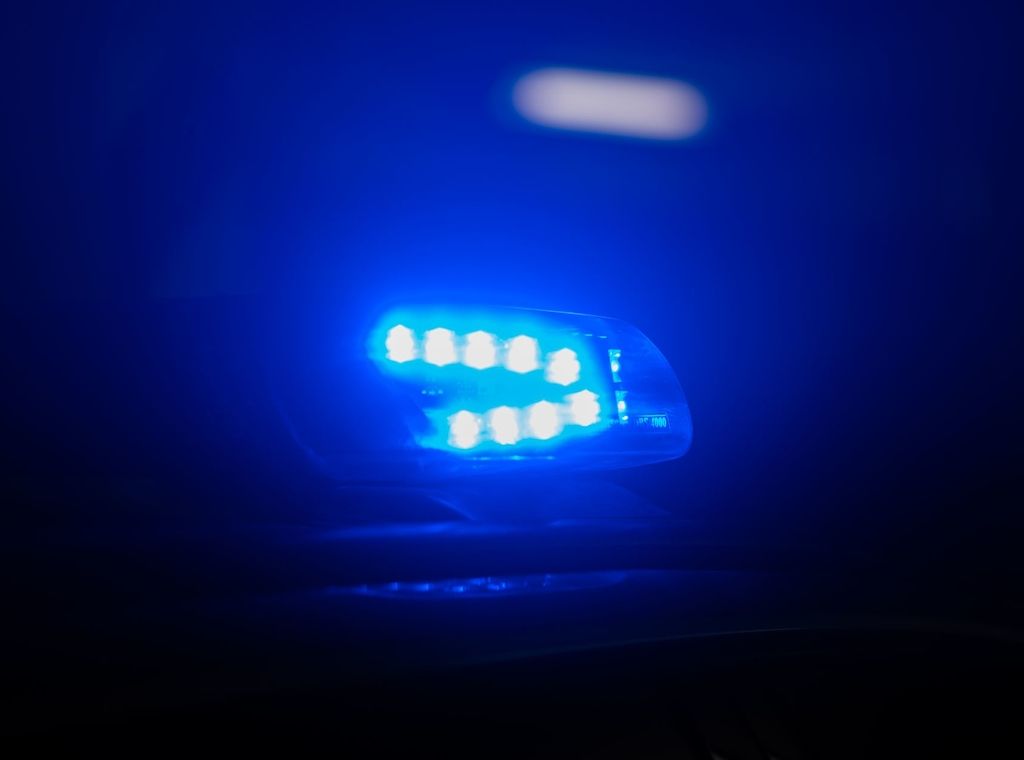Berlin-Nikolassee: 21-Jähriger in Berlin durch vier Messerstiche verletzt