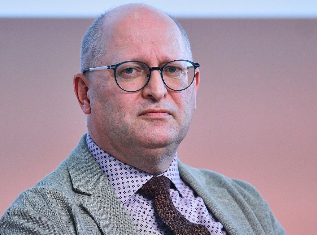 Lehrerpräsident kritisiert wachsende Bürokratie durch Kultusminister