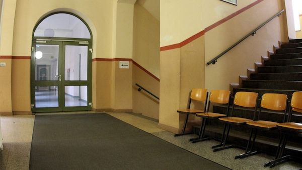 Immer mehr Bußgeldverfahren für Eltern von Schulschwänzern