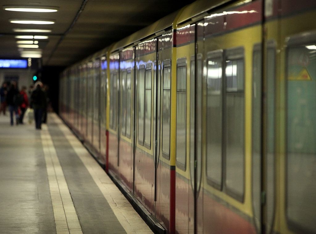 Fahrgäste haben keinen Anspruch auf Herausgabe von S-Bahn-Videos