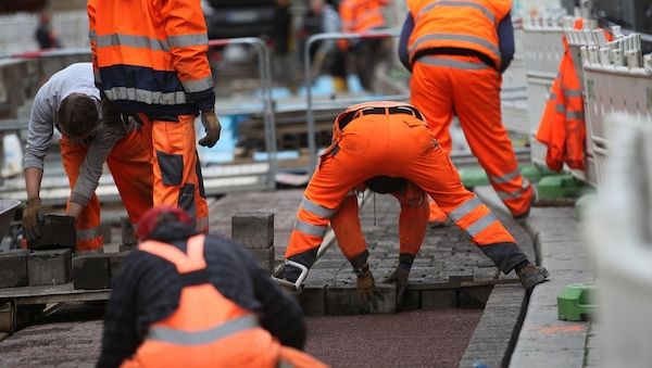 IW: Deutsche arbeiten weniger als andere Wirtschaftsnationen