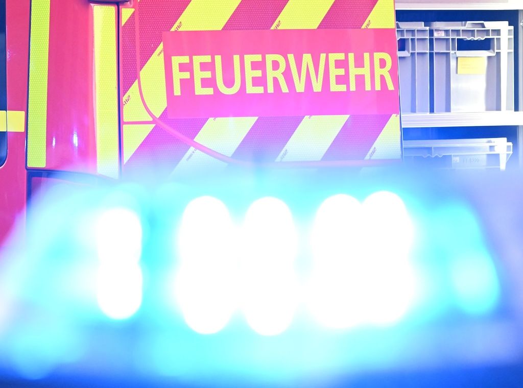 Bewohner bei Brand in Berlin-Mitte verletzt