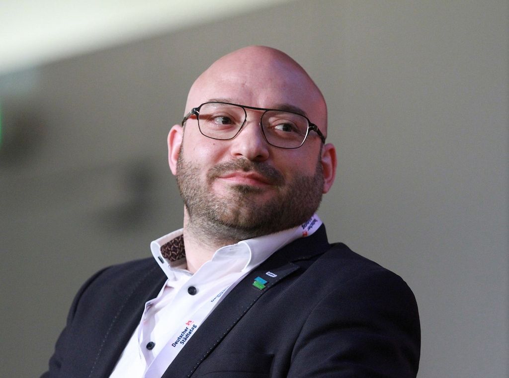 Frankfurter Oberbürgermeister lädt zu Bürgersprechstunde ein