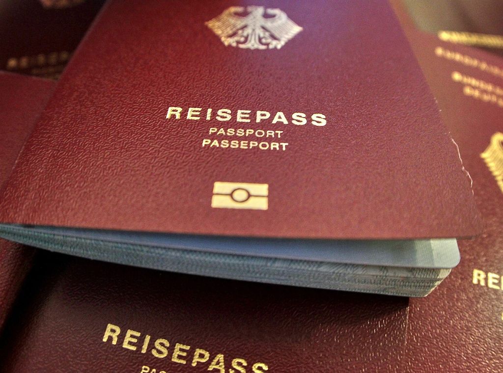 Einbürgerungen in NRW auf höchstem Stand seit 2000