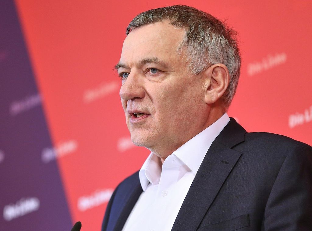 Van Aken kritisiert Sanktionspolitik von Merz