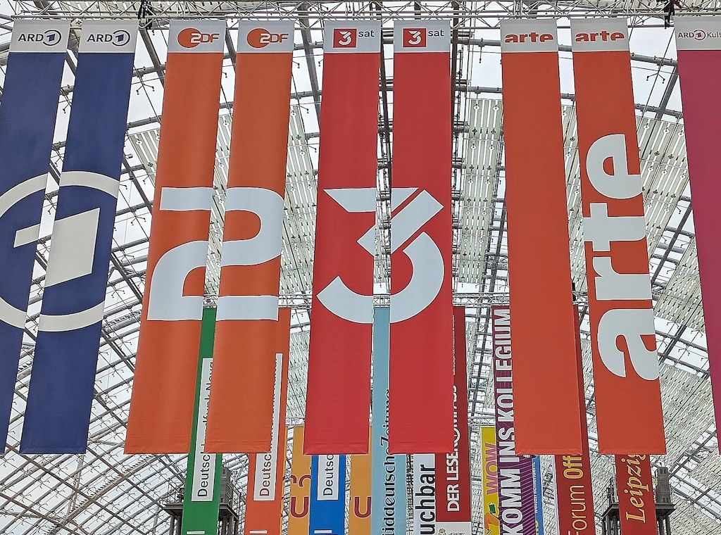 Studie: Medienvertrauen in Deutschland bleibt stabil