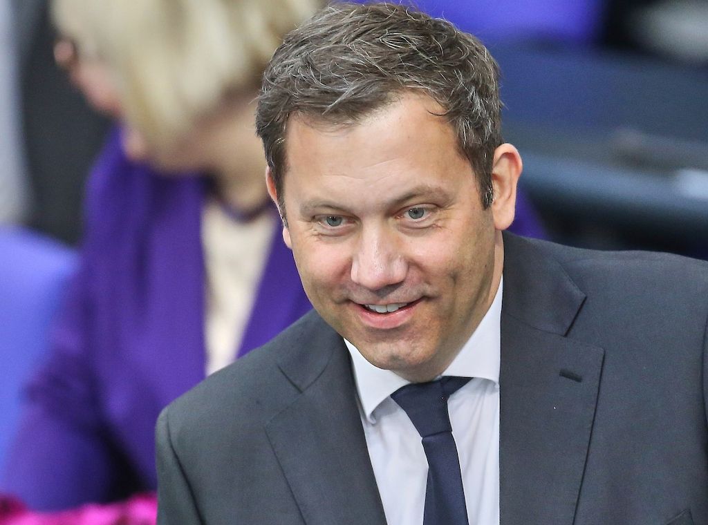 Ex-Finanzminister Eichel hält Klingbeil für kanzlerfähig