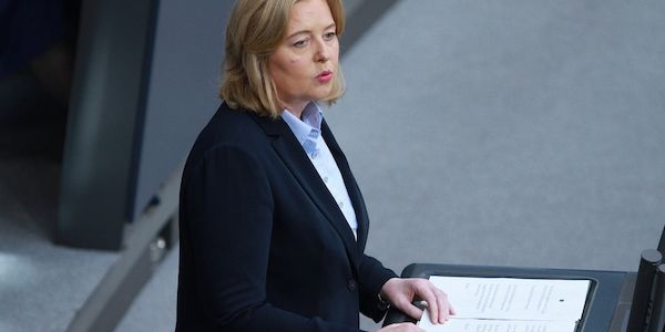 Bas ruft Firmen zu "Haltung und Standfestigkeit" gegenüber AfD auf