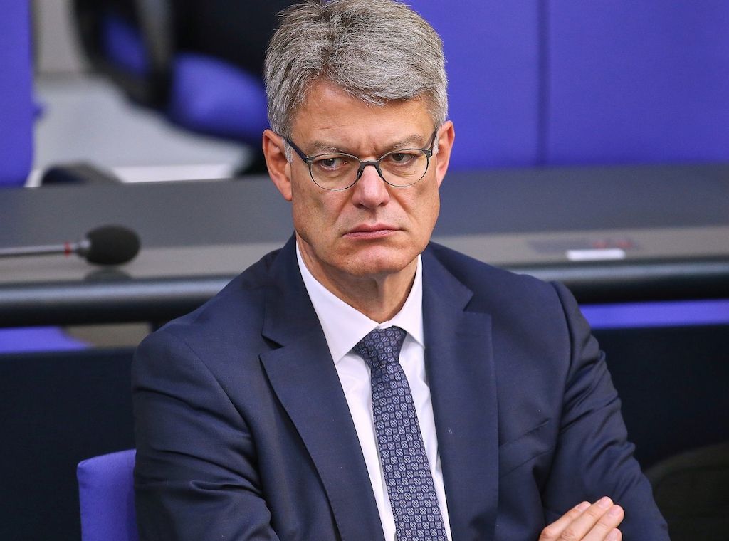 Verkehrsminister spricht Machtwort bei der Bahn