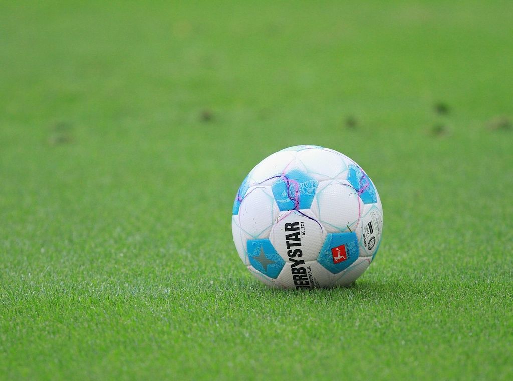 2. Liga: Braunschweig schlägt Saarbrücken im Relegations-Hinspiel