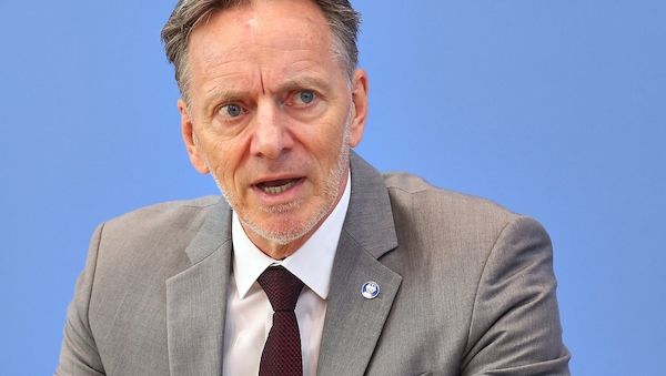 BKA-Präsident sieht Erfolge beim Kampf gegen Hass im Netz