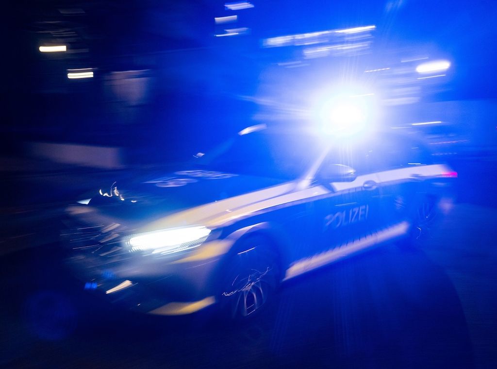 Berlin-Schöneberg - Mann durch Messerstiche verletzt