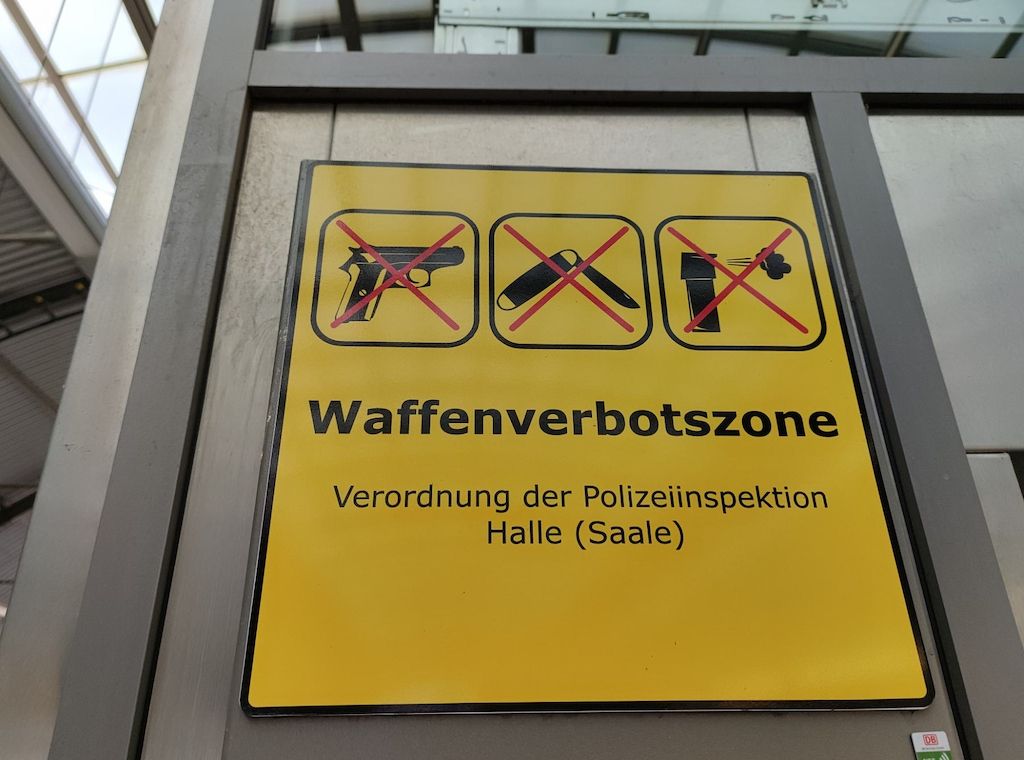 Landkreistag sieht wenig Kapazitäten für mehr Messer-Kontrollen