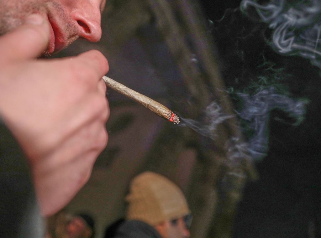 Warken will Online-Verschreibung von Cannabis einschränken
