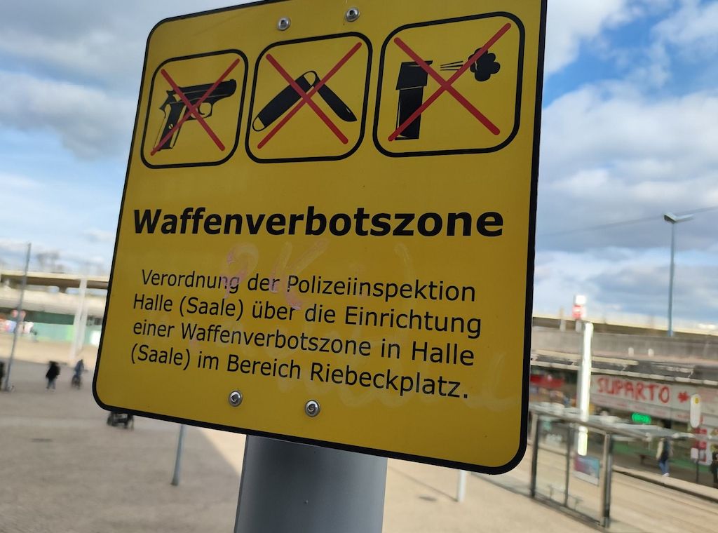 Innenpolitiker und GdP für bundesweites Messerverbot