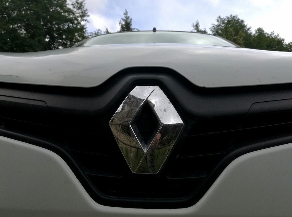 Renault sieht Umbaudruck auf Großkonzerne der Autobranche