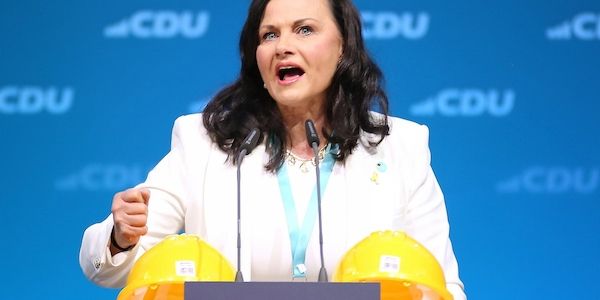 CDU-Frau Connemann gegen politisch festgelegten Mindestlohn