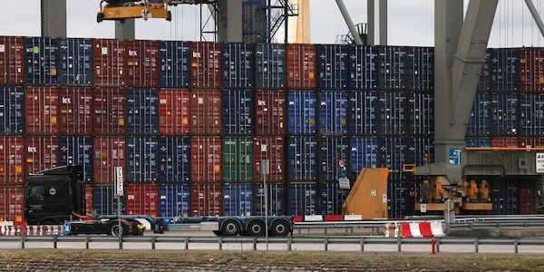 Ifo: Geschäftsklima im Großhandel teilweise eingebrochen
