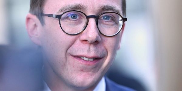 Digitalstaatssekretär Amthor: "Werden keine Fax-Geräte einführen"