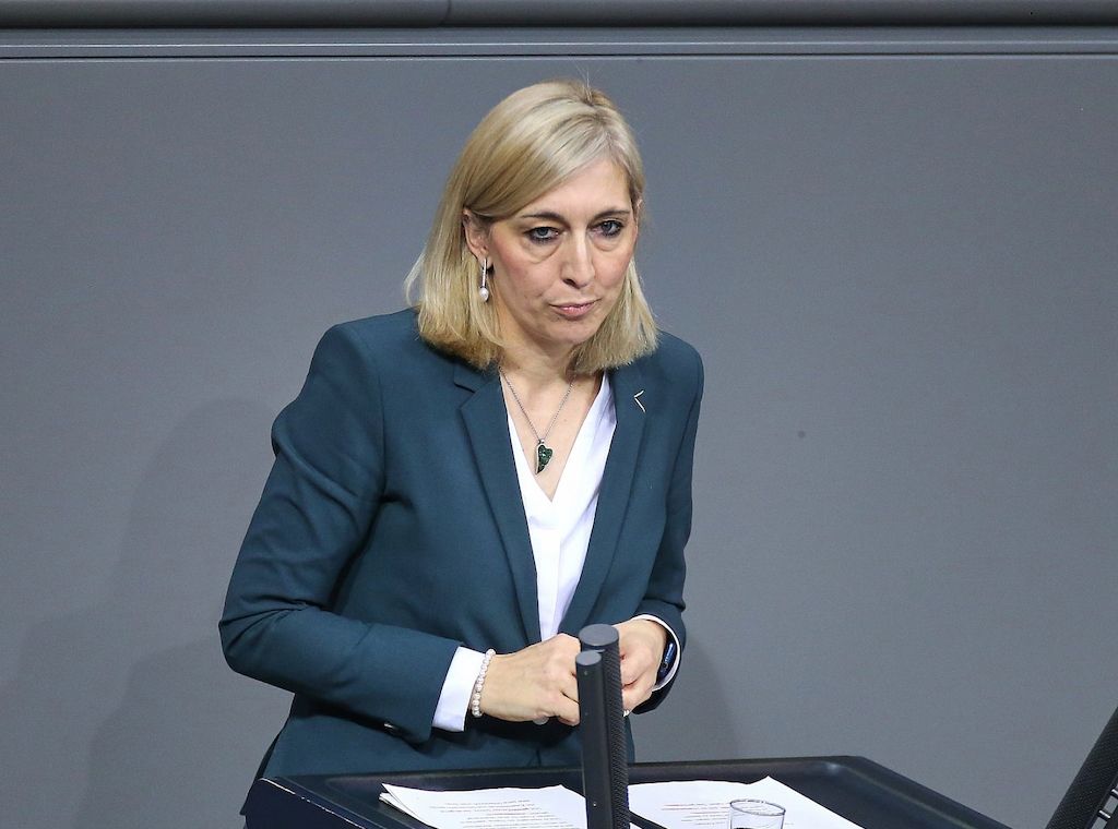 Gesundheitsministerin Warken sieht Unwissenheit als Stärke