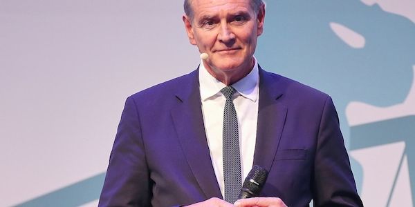 Burkhard Jung kehrt als Städtetags-Präsident zurück