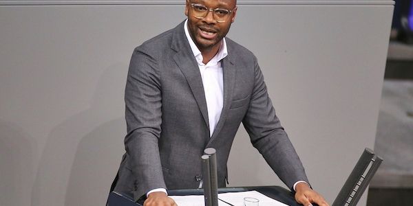 Breite Ablehnung gegen Abschaffung eines kirchlichen Feiertags