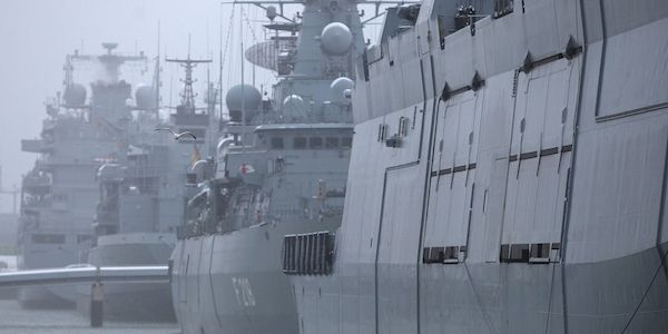 Meyer Werft prüft Bau von Fregatten