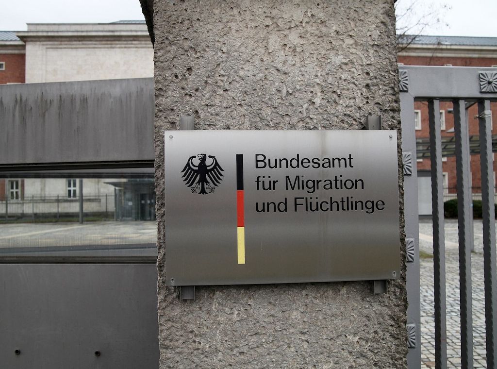 Bamf besorgte innerhalb letzter fünf Jahre 7.557 Passersatzpapiere