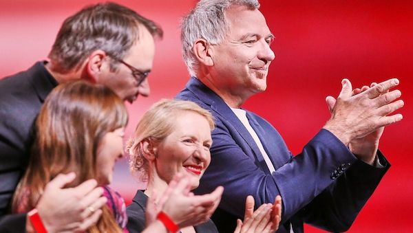 Insa: Union baut Vorsprung vor AfD aus - Linke und Grüne gleichauf