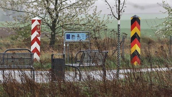 Knaus: Regierung wird alle Prozesse zu Zurückweisungen verlieren