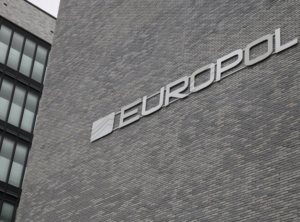 Europaweite Razzia gegen Callcenter-Betrüger