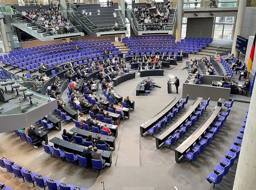 Koalition verteidigt geplante Diätenerhöhung