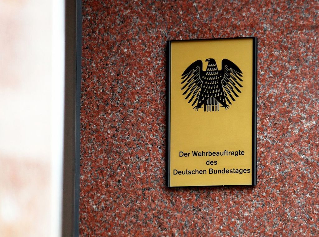 Wehrbeauftragter erwartet erneute Debatte über Wehrpflicht