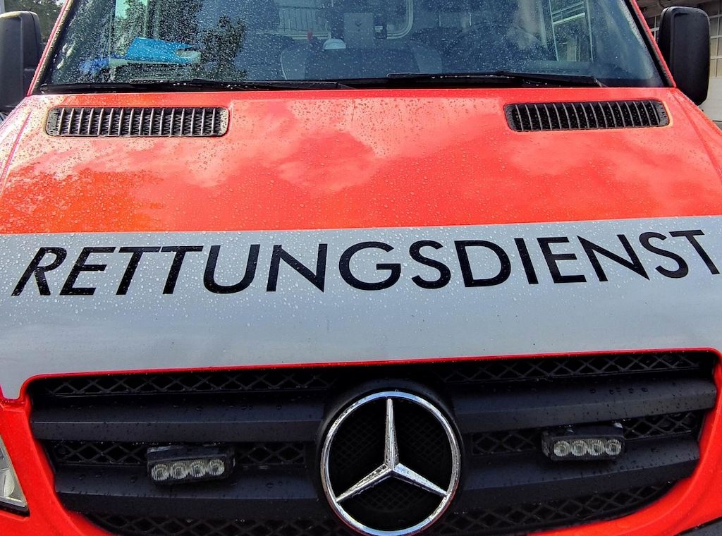 Motorradfahrer bei Unfall in Stuttgart-Untertürkheim schwer verletzt