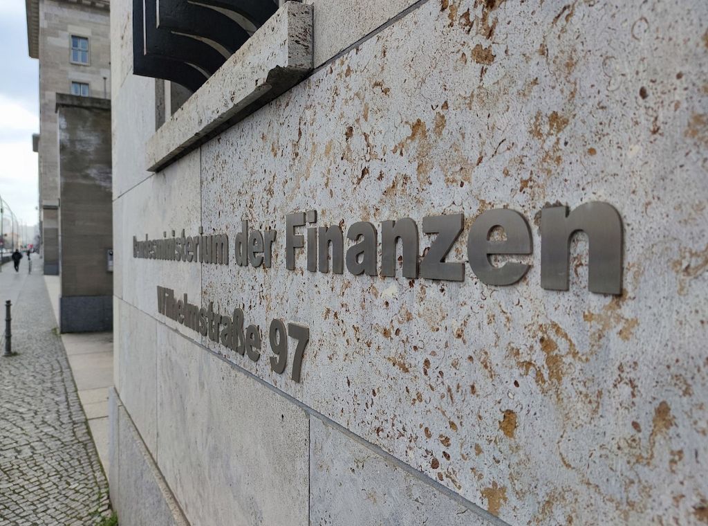 Ökonomen zweifeln an Wirksamkeit des "Investitionsboosters"