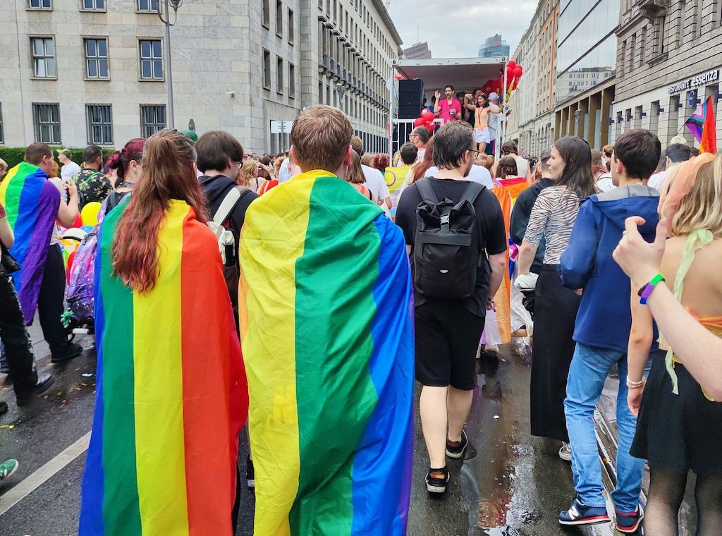 Queer-Beauftragte der Bundesregierung will Grundgesetzänderung