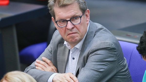 Stegner fordert Debatte über Friedenspolitik auf SPD-Parteitag
