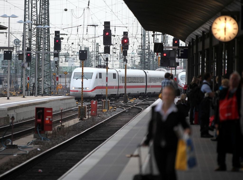 Hubig: Bahn soll Aus für Familienreservierung überdenken