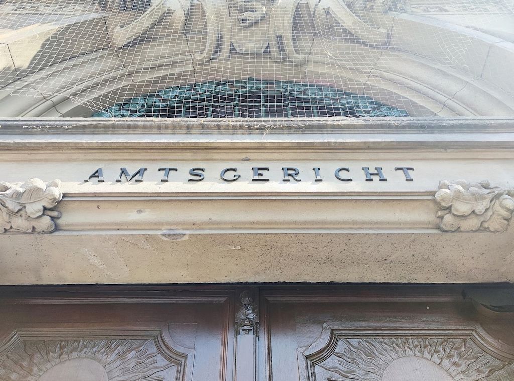 Beantragte Regelinsolvenzen erstmals seit zwei Jahren rückläufig