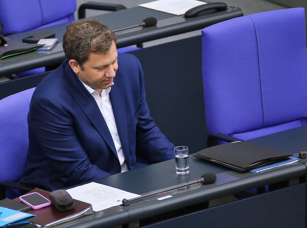 Länder kritisieren Klingbeils Vorgaben für Sondervermögenverteilung